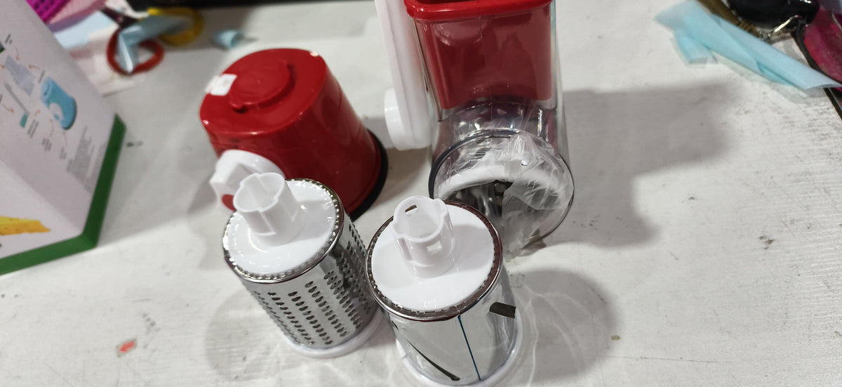 Multi-function vegetable chopper for UAE